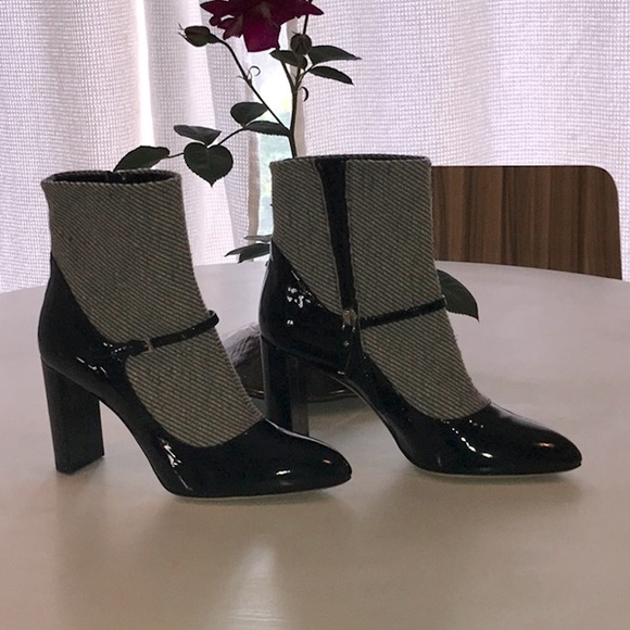 Black and white patent leather bootie - Picture 8 of 8